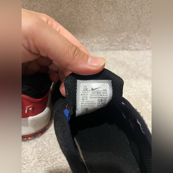 Nike toddler black running shoes , size 11 - Picture 4 of 5